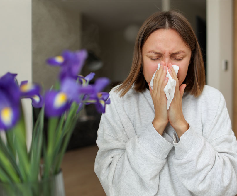 Όταν η αλλεργία μοιάζει με κρυολόγημα: πώς ξεχωρίζουμε τα συμπτώματα