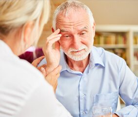 Νόσος Alzheimer: Αίτια, συμπτώματα και αντιμετώπιση
